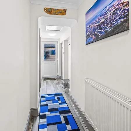 Cwtch On The Coast Apartment Swansea Exterior photo